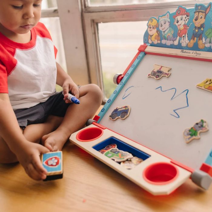 Melissa and doug created by me tabletop easel deals