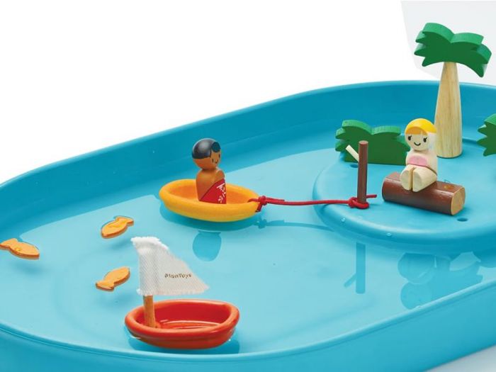 Plan toys deals water table