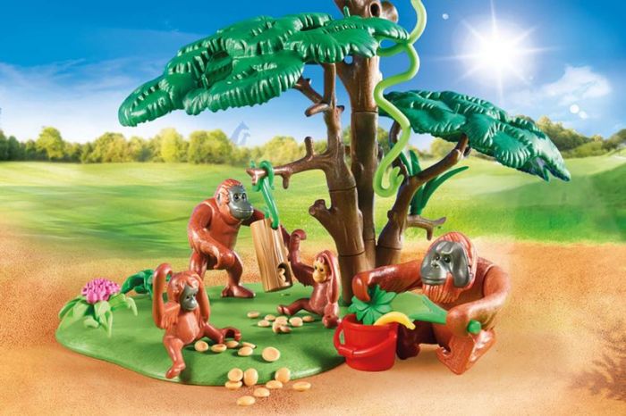 Playmobil Family Fun Orangutans with Tree 70345 Knock On Wood Toys