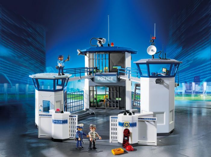 amplifikation Stolpe syndrom Playmobil - Police Headquarters with Prison - 6919 | Knock On Wood Toys
